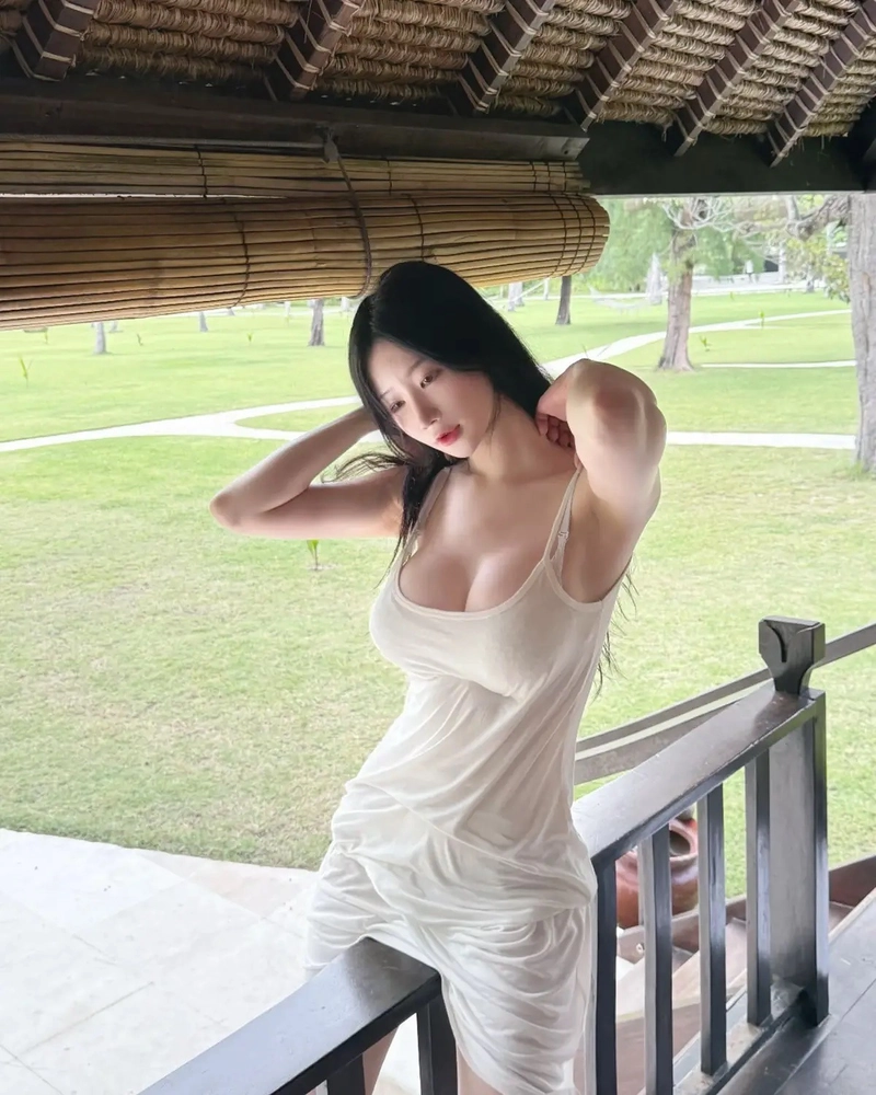 xem ảnh gái xinh ngực to sexy